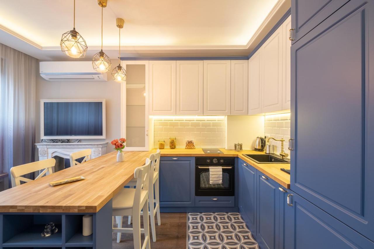 Designer & Cozy 2Bd Flat With A Parking In The City Center By Flat Mаnager Sofia Ngoại thất bức ảnh